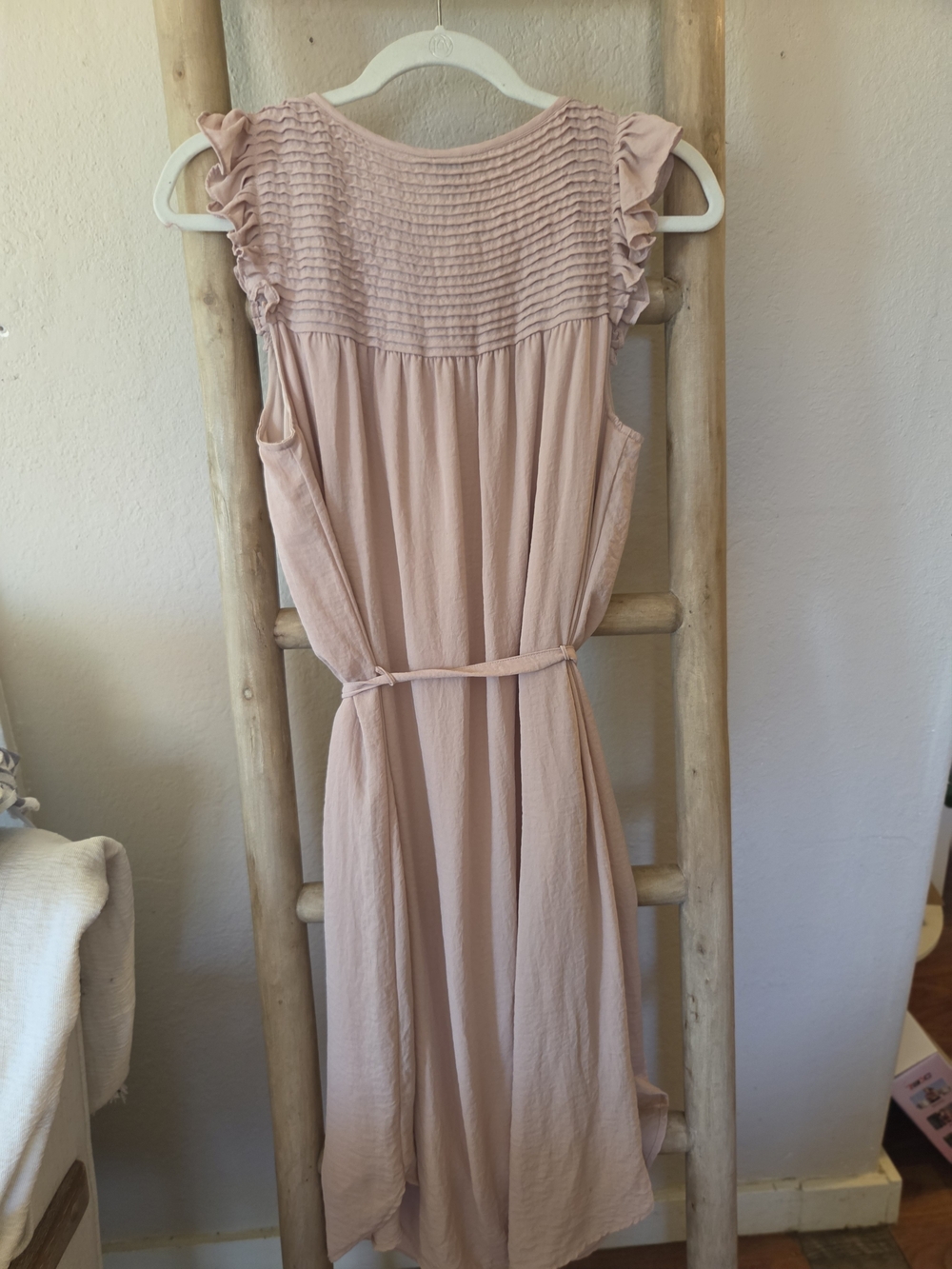H&M Blush Pink Ruffled Sleeve Midi Dress